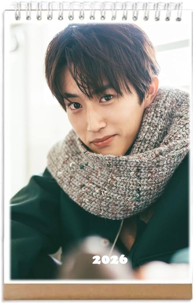 Amazon | 杉野遥亮 カレンダー グッズ 卓上カレンダー 【非公式 2026