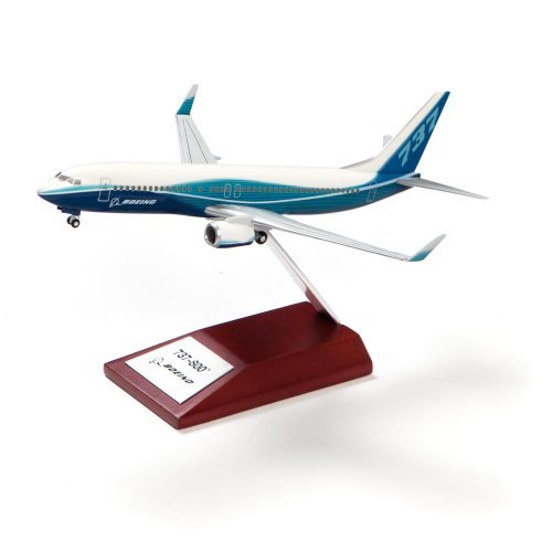 Amazon | (ボーイング) BOEING 737-800 プラスチック モデル (1/200