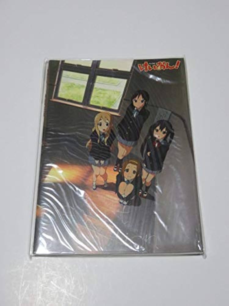 Amazon.co.jp: けいおん BG Art Collection 美術背景集 : 本