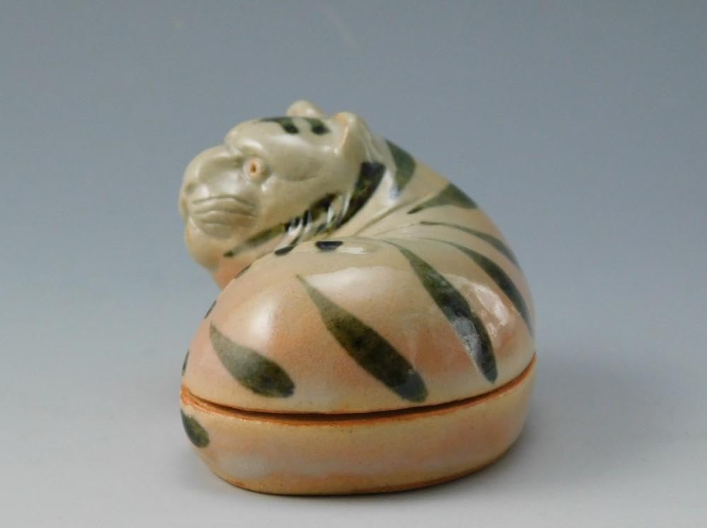 Amazon.co.jp: 鳳凰堂十三代 田原陶兵衛『萩 寅香合』虎 萩焼 香合