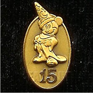 Amazon | ディズニー キャスト勤続15周年 アワードピン ソーサラー