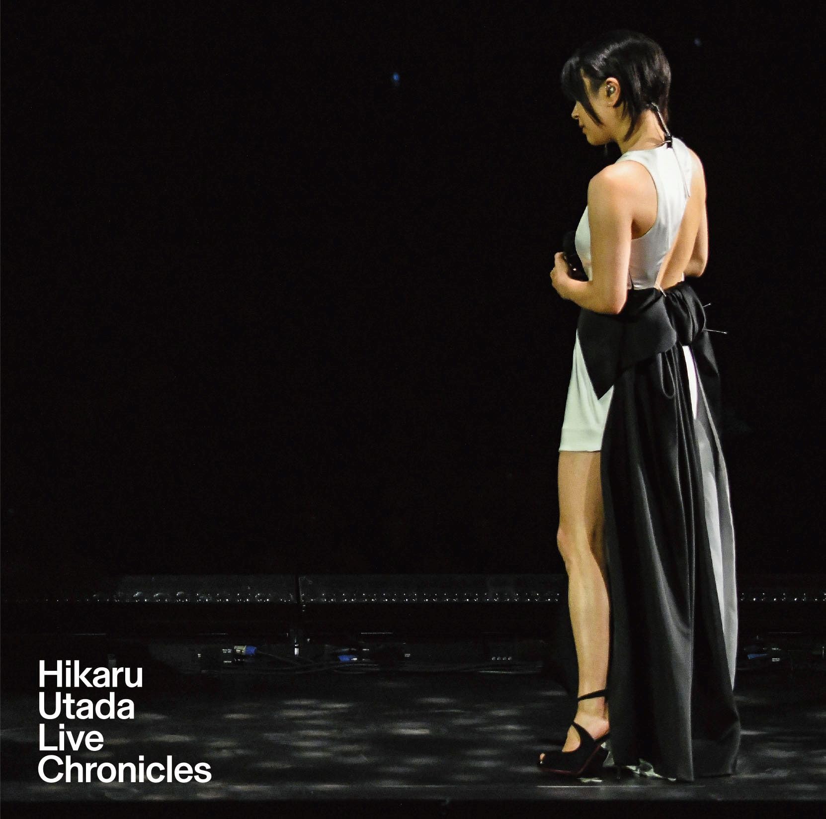 Amazon.co.jp: HIKARU UTADA LIVE CHRONICLES Laughter in the Dark