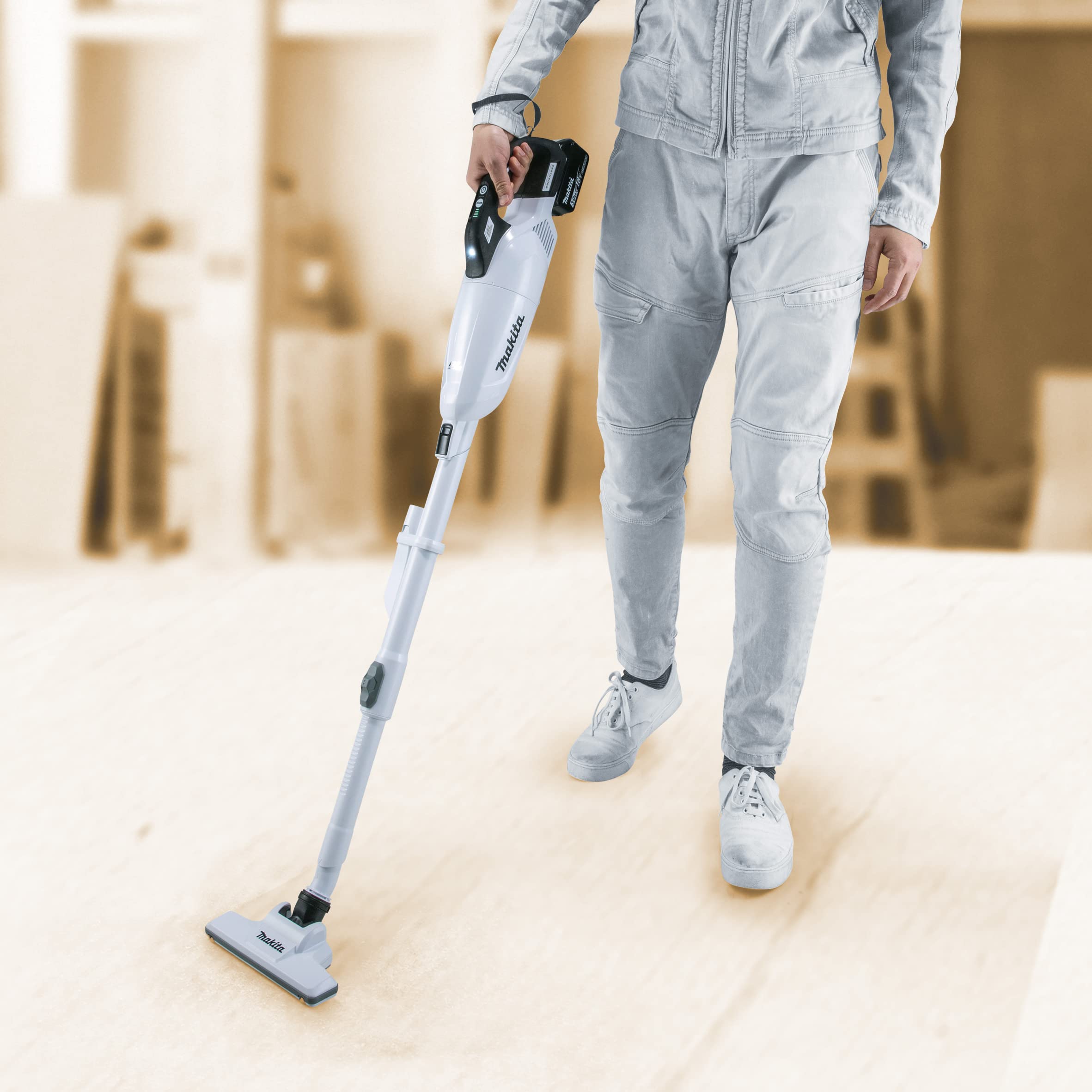 Amazon | マキタ(Makita) 充電式クリーナ（白） 18V バッテリ・充電器