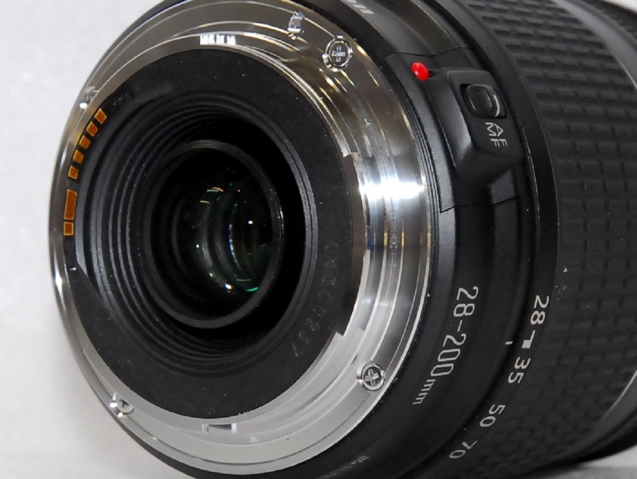 Amazon.co.jp: Canon EF レンズ 28-200mm F3.5-5.6 USM : 家電＆カメラ