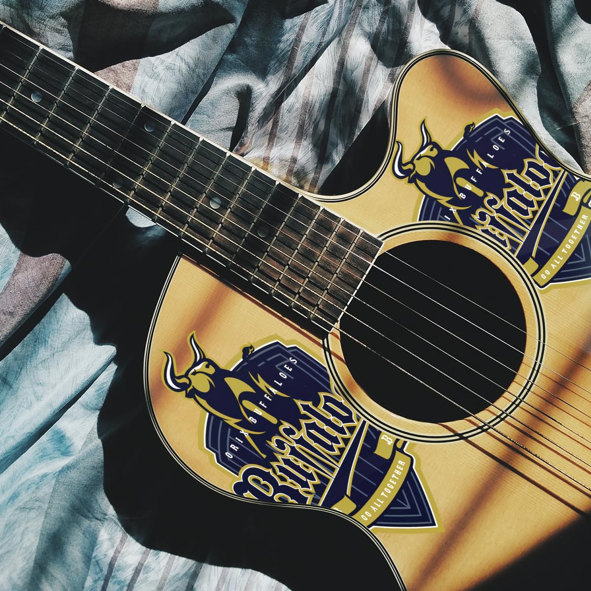 Amazon.co.jp: オリックス・バファローズ クリスタルステッカー 防水