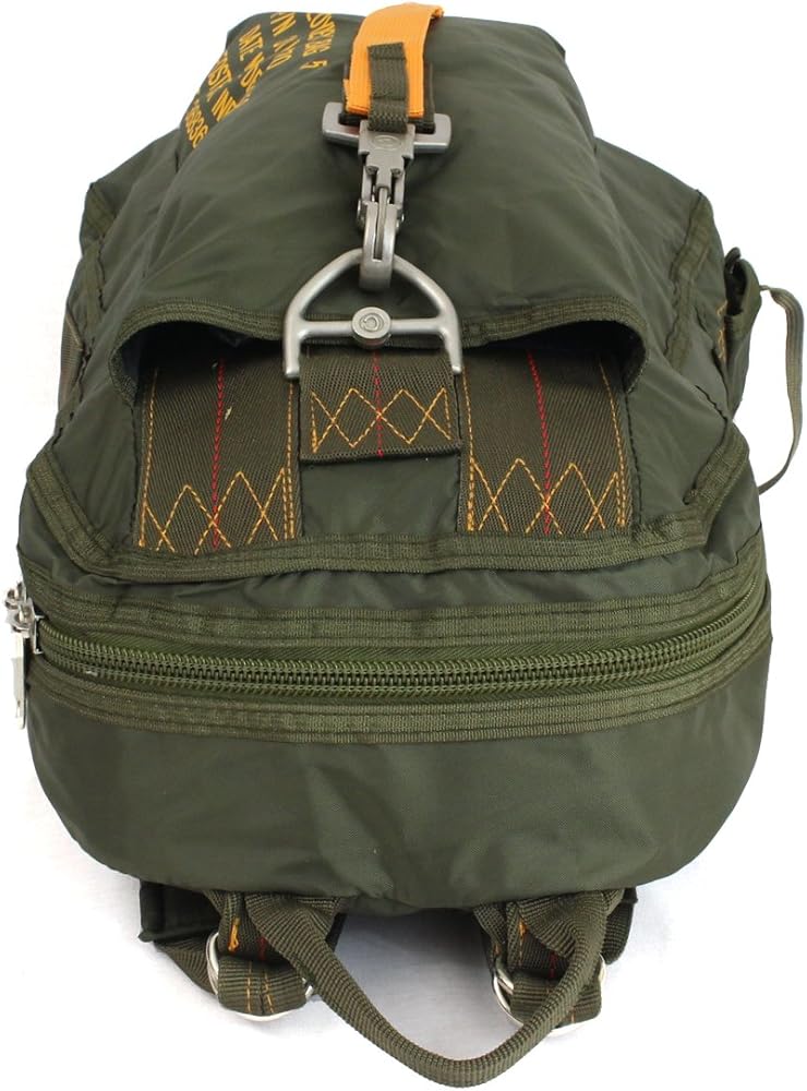 Amazon.co.jp: オリーブグリーンパラシュートバックパック : ファッション