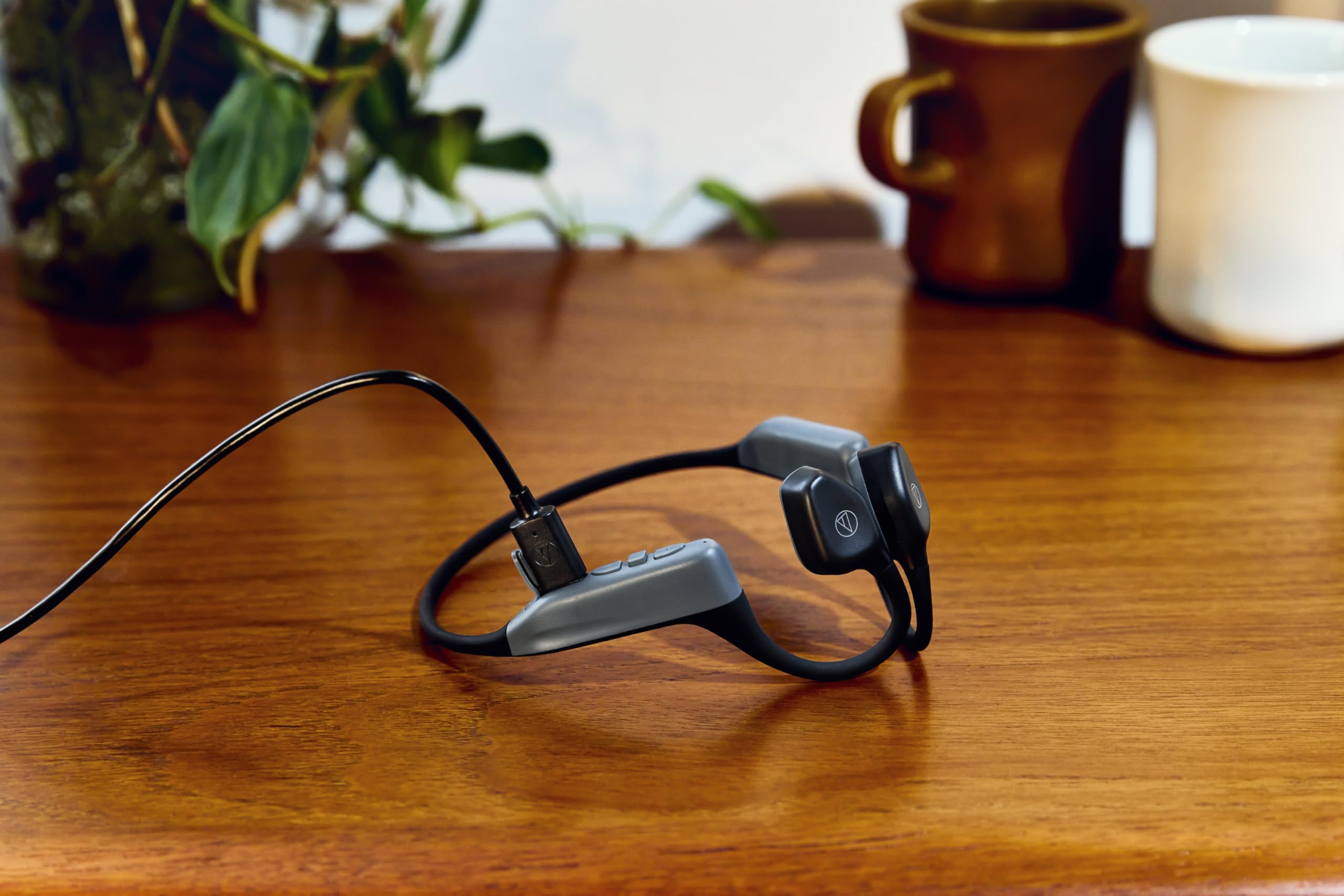 Amazon.co.jp: audio-technica ATH-CC500BT2 BK 軟骨伝導ワイヤレス