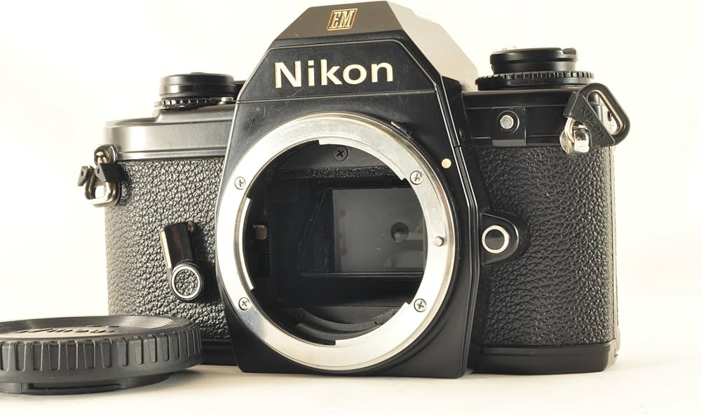 Amazon | nikon EM | 一眼レフカメラ 通販