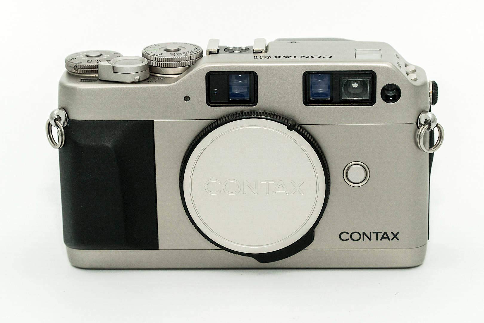 Contax G1 Camera Body with Carl Zeiss Planar 45mm F2 T Lens and