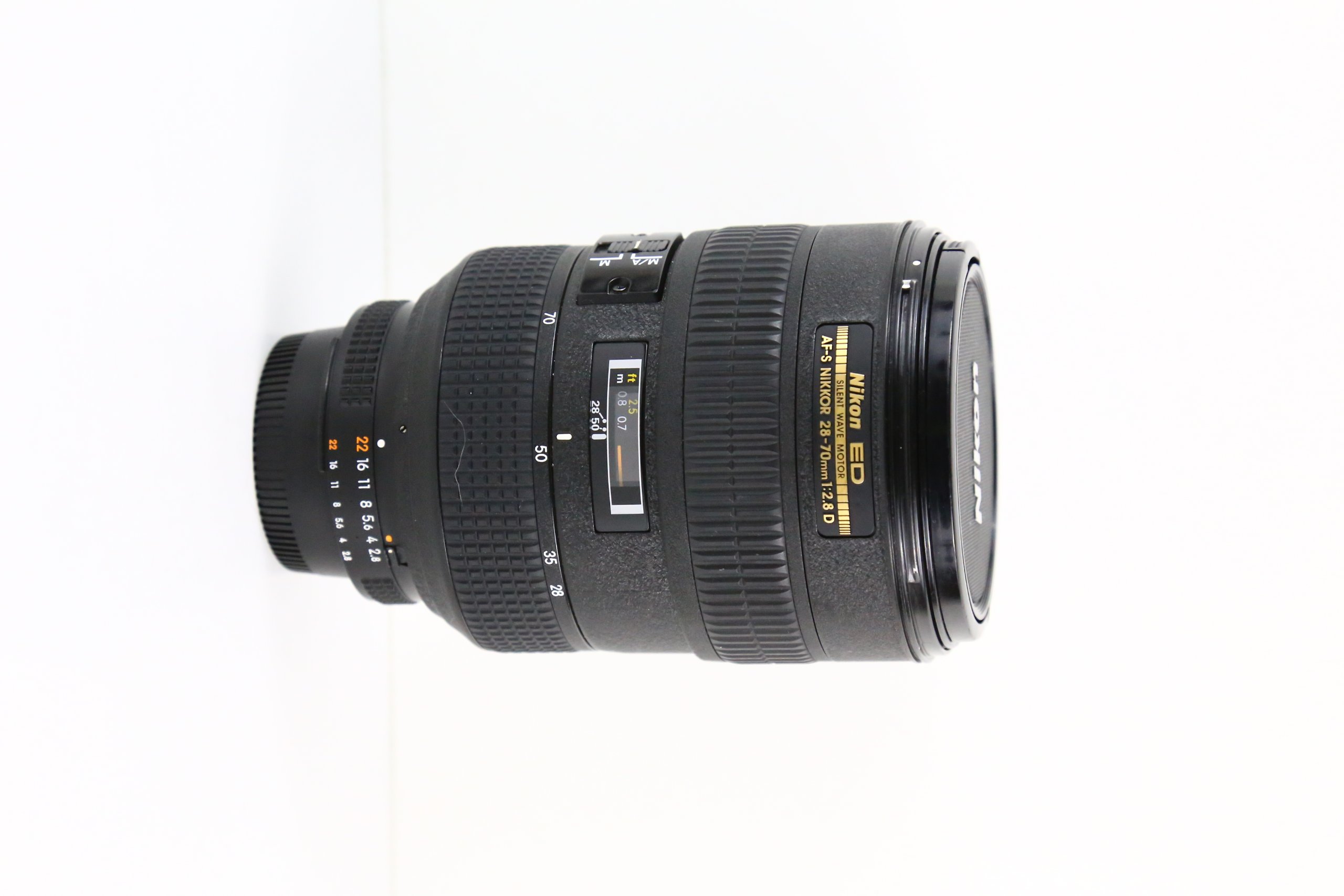 Nikon 28-70mm f/2.8D ED-IF AF-S Zoom Nikkor Lens for Nikon Digital