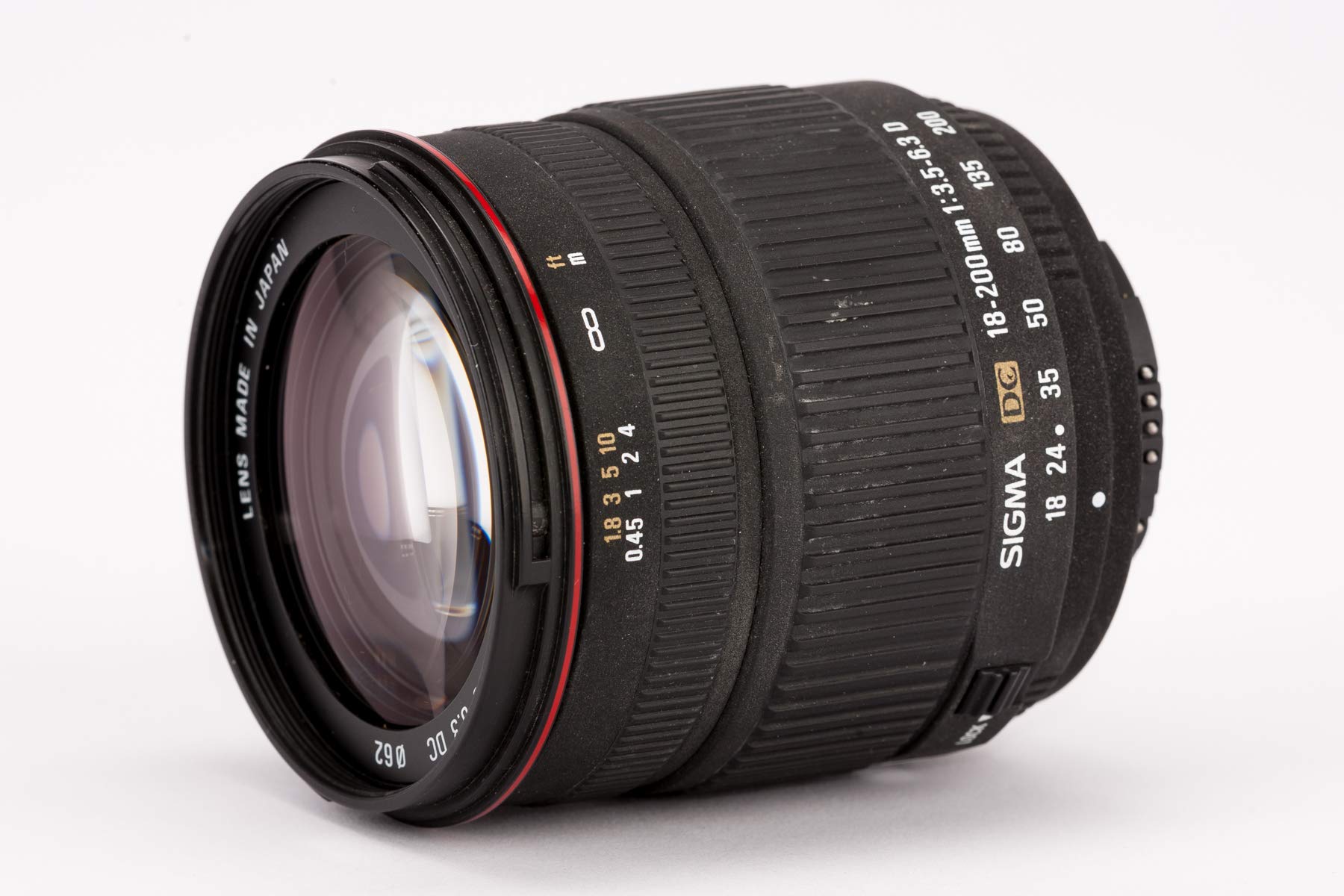 Amazon.com : Sigma 18-200mm f/3.5-6.3 AF DC Lens for all Nikon