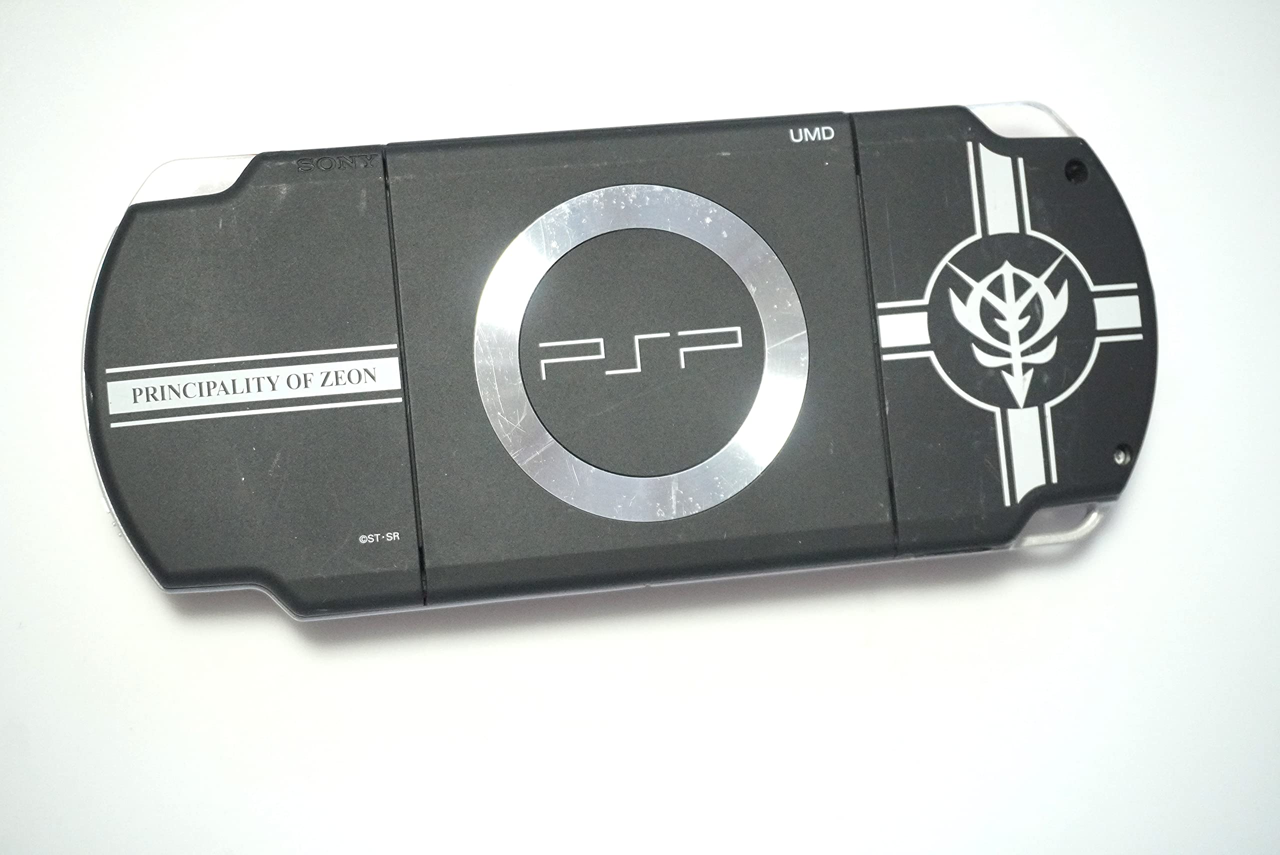 Amazon.co.jp: PSP「プレイステーション・ポータブル」 ギレンの野望