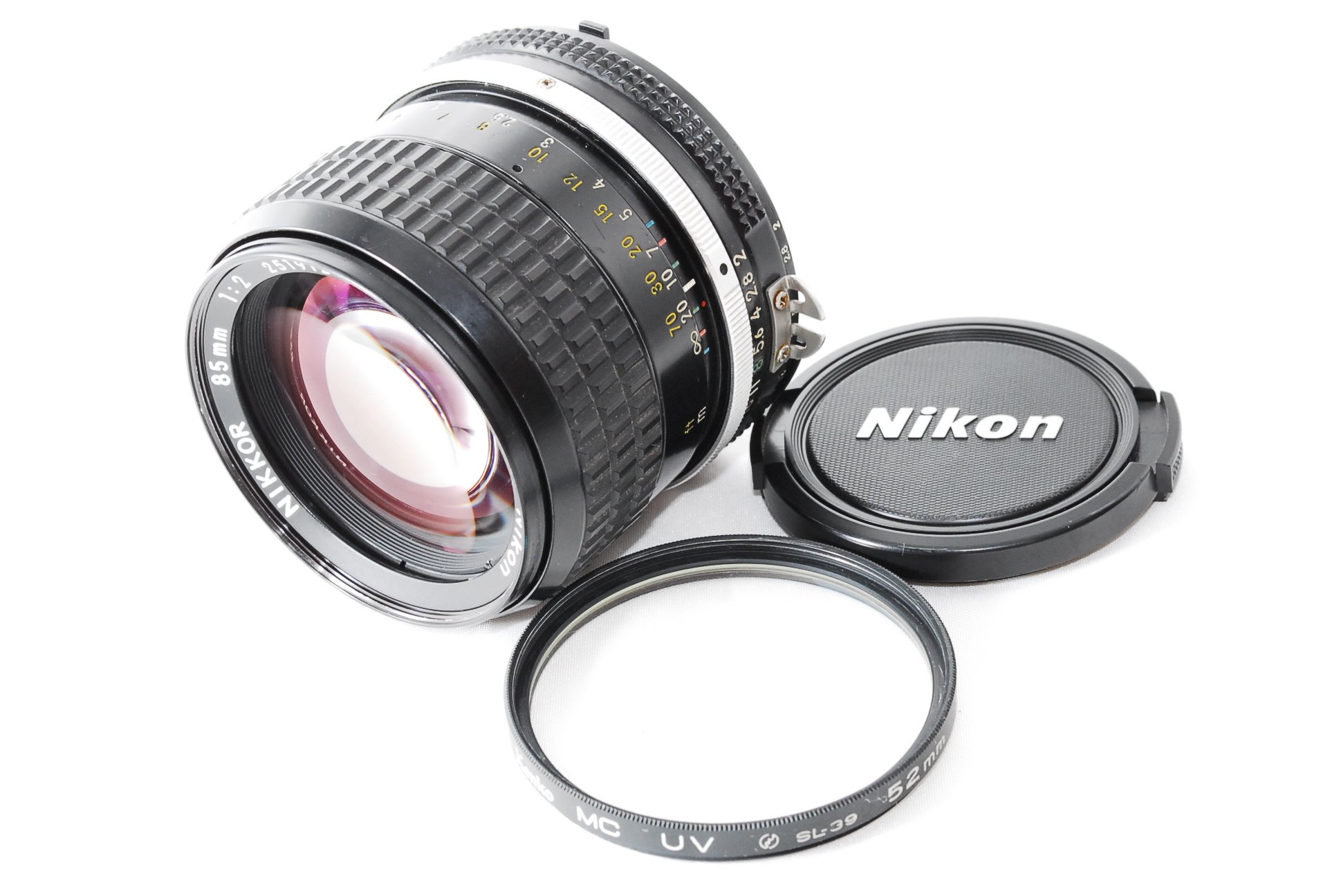 Amazon.co.jp: Nikon Ai 85mm F2 MF Lens : Electronics