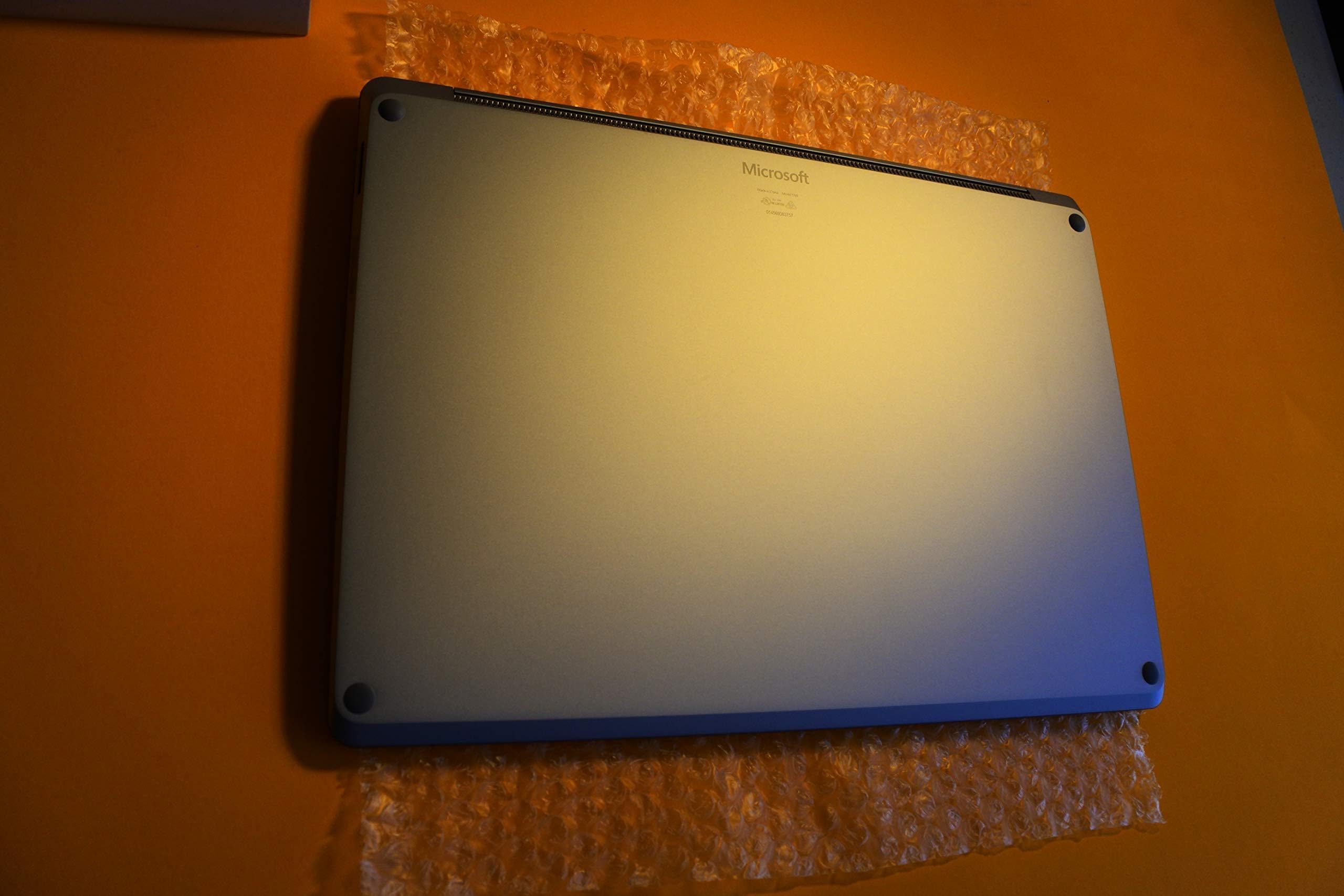 Amazon.com: Microsoft Surface Laptop 2 (Intel Core i7, 16GB RAM