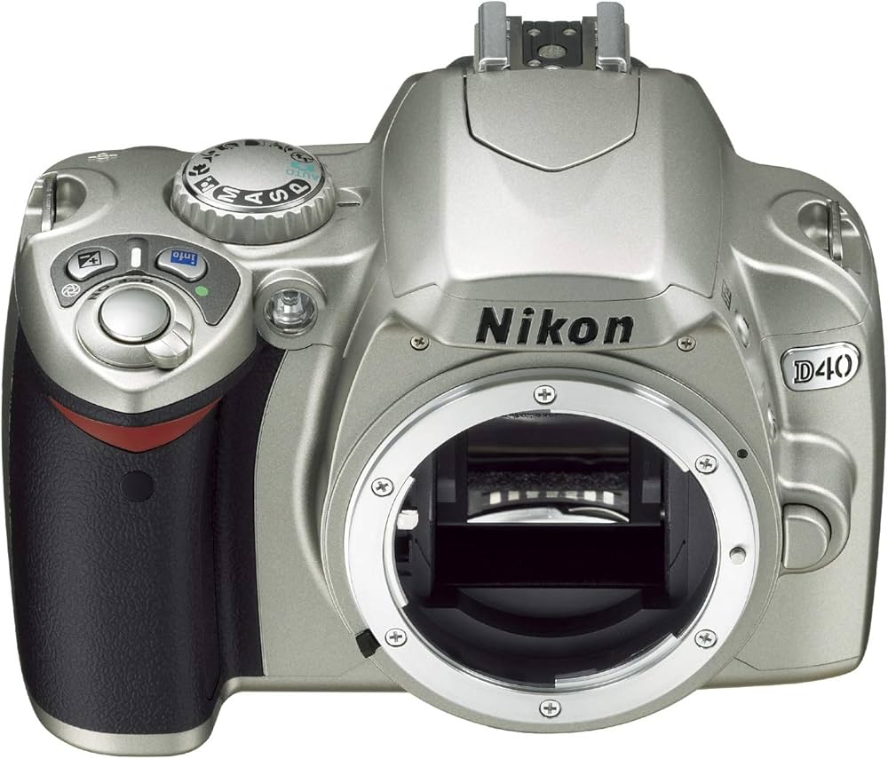 Amazon | Nikon デジタル一眼レフカメラ D40 シルバー ボディ本体 D40S