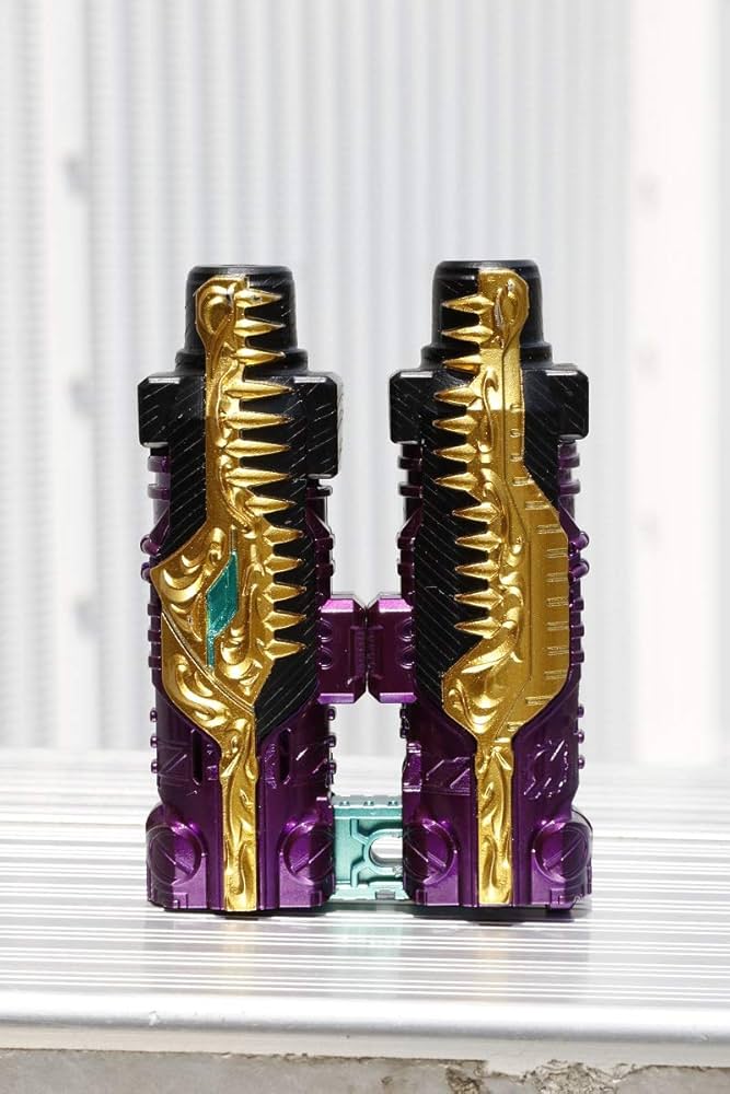 Amazon.co.jp: 仮面ライダービルド超全集 特別版 ラブ&ピースBOX