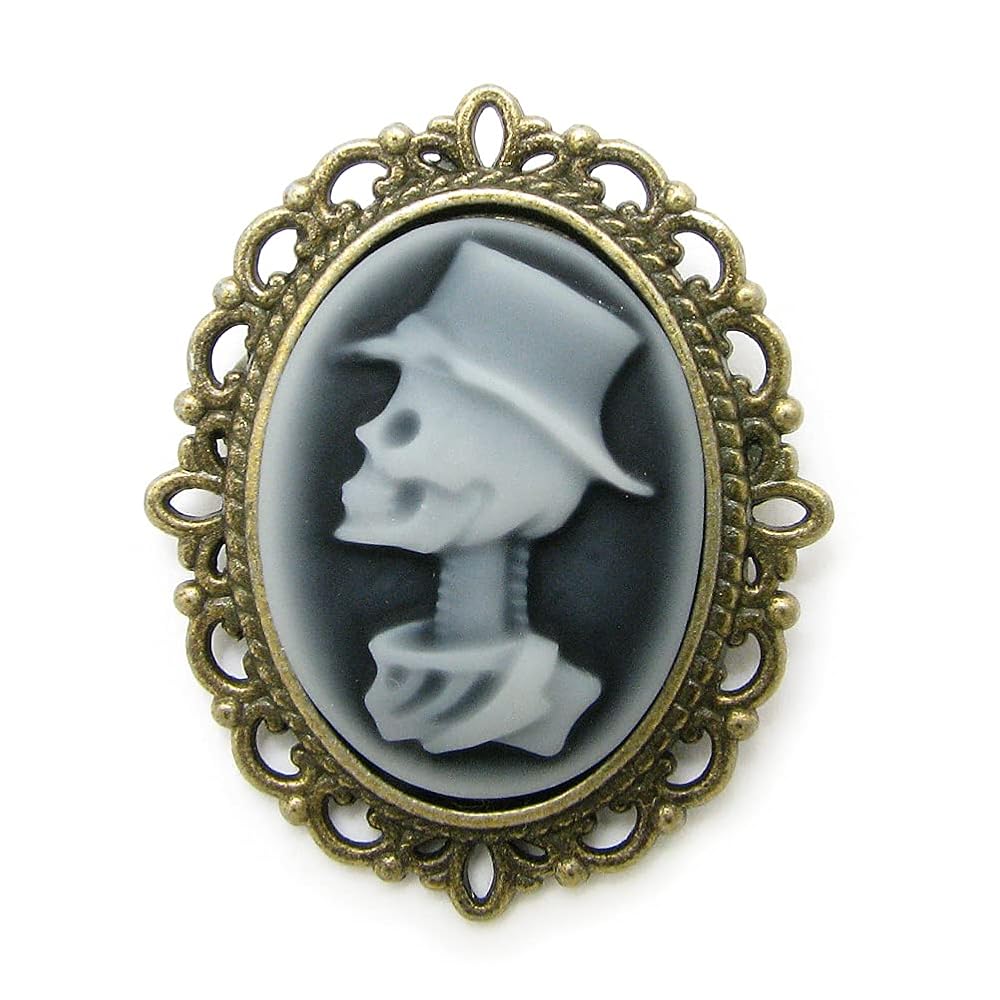 NOELSarah Coventry 葉のモチーフ ブローチ 10%オフ♪ NOELSarah