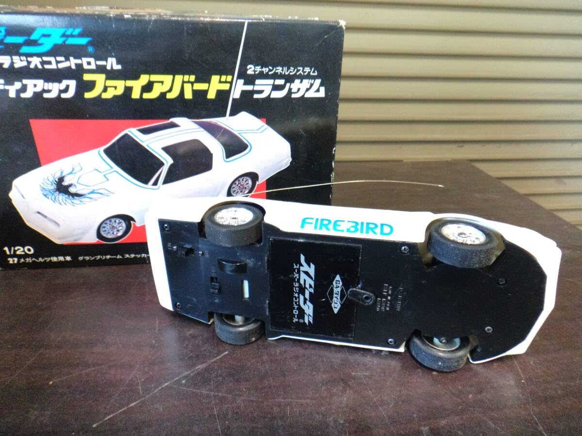 Amazon.co.jp: ポンティアックファイヤーバードトランザム ラジコン