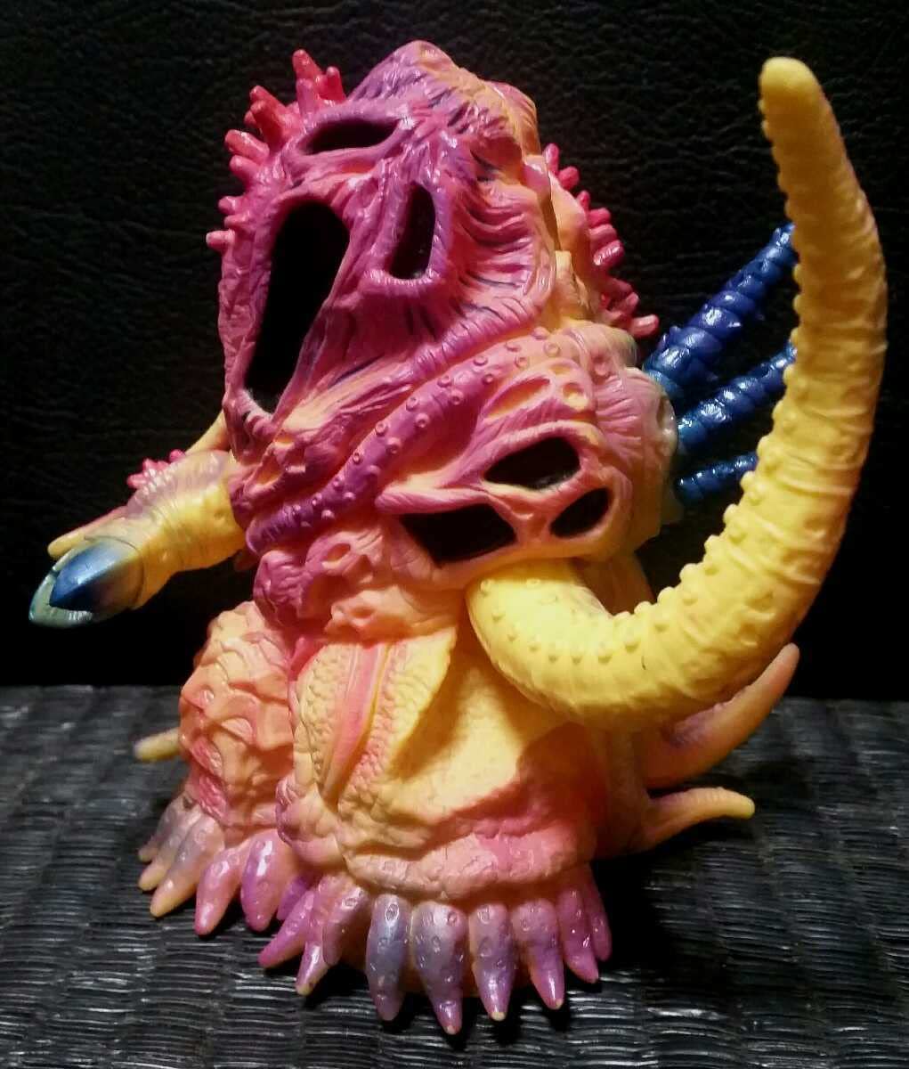 Amazon.co.jp: ☆ クトゥーラ 2005年 円谷プロ ソフビ (怪獣 マン