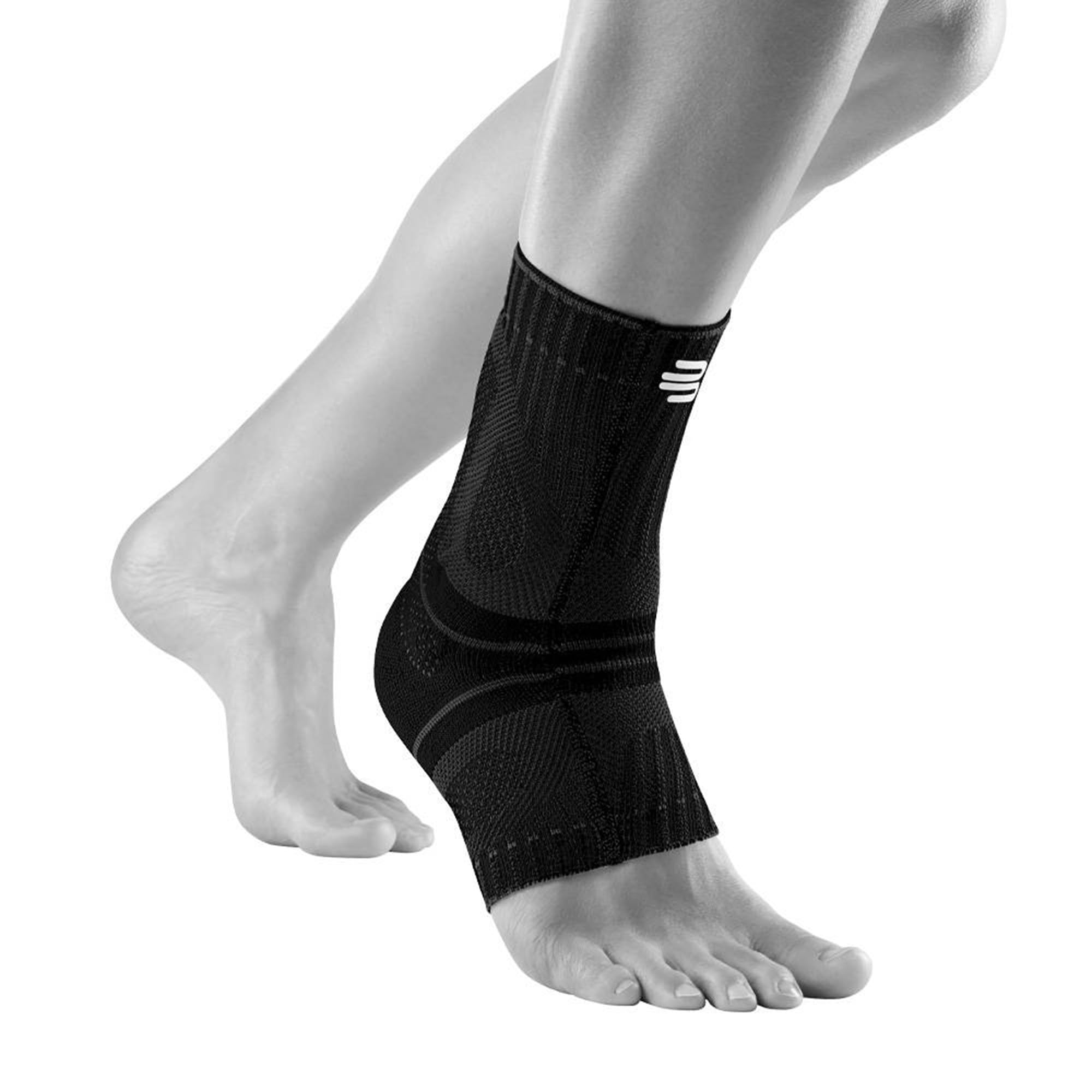 Amazon.com: Bauerfeind Sports Achilles Support - Relieves the