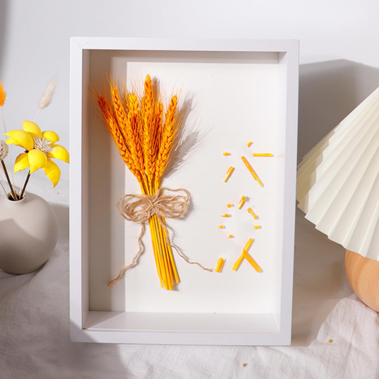 Amazon.co.jp: [LSDZW] 額縁 A4 20.3*25.4cm 木製 立体額 アート