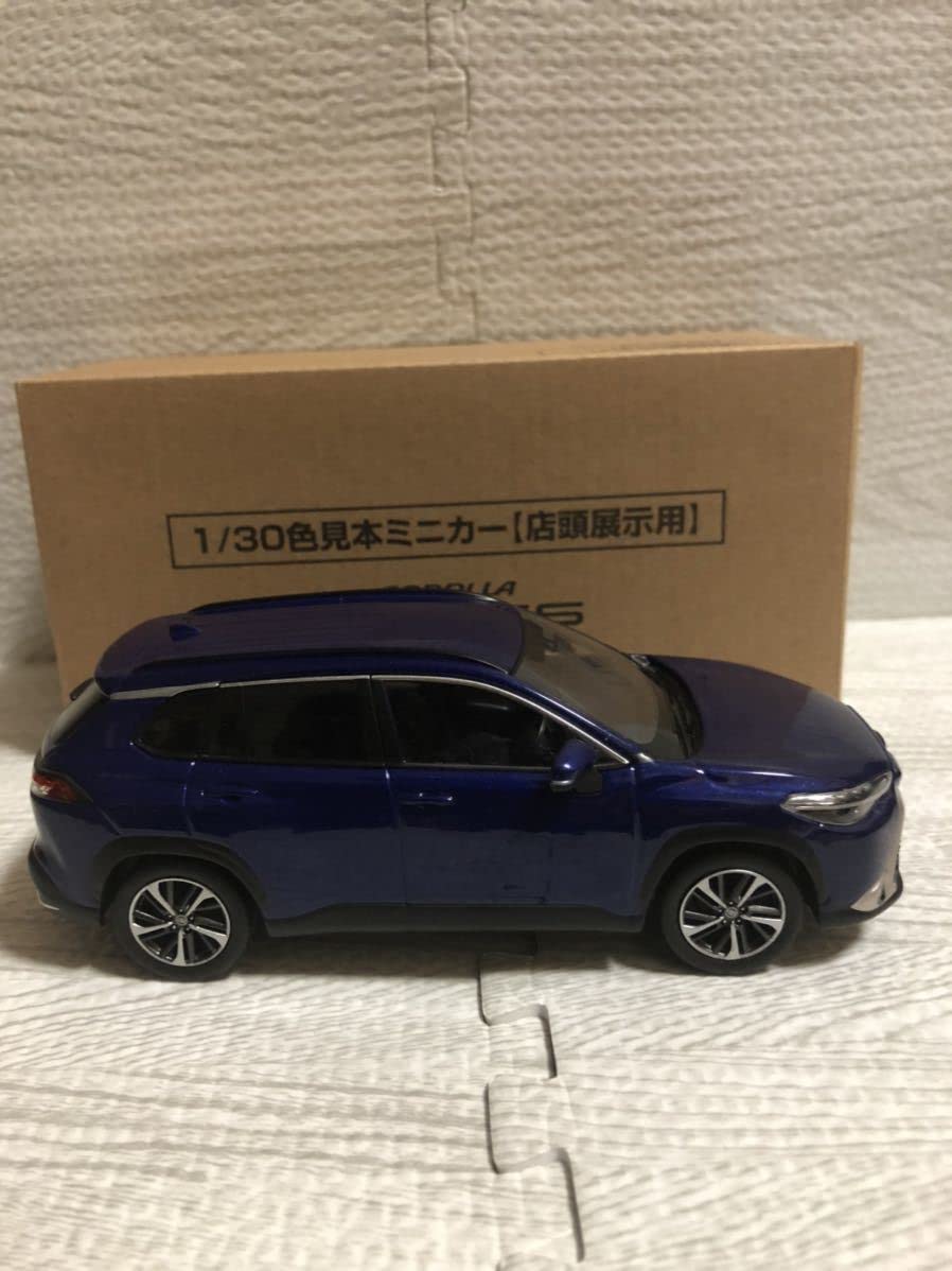 Amazon | 1/30 ミニカー 新型カローラクロス COROLLA CROSS カラー