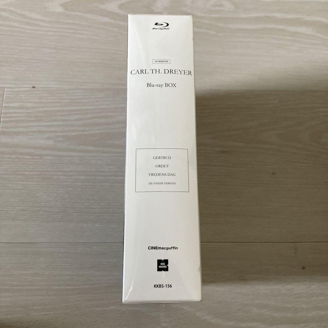 Amazon.co.jp: カールthドライヤー～聖なる映画作家～ blu-ray box〈3