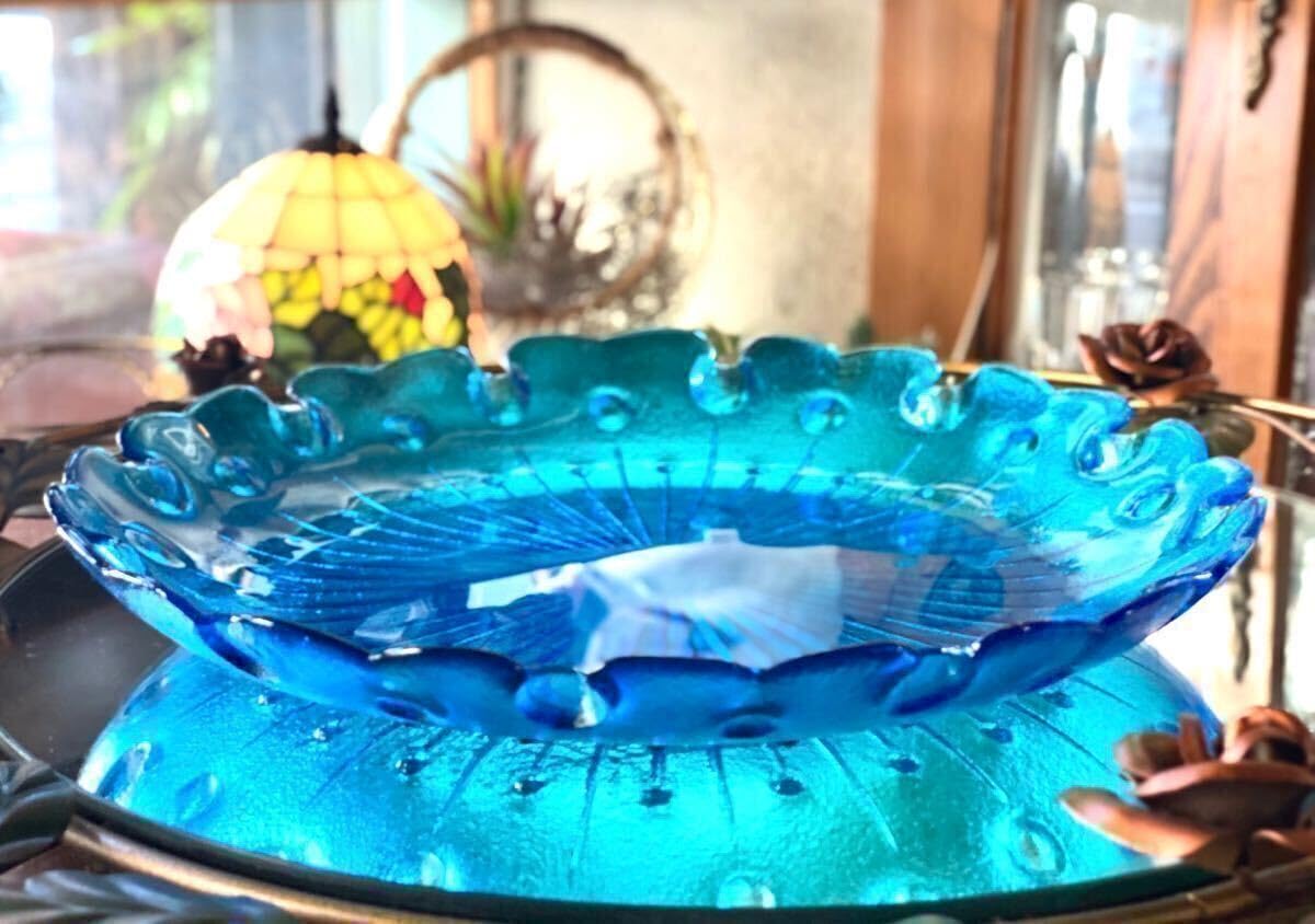 Amazon.co.jp: ブルー お皿 プレート ガラス 盛り皿 青 Φ30.3cm 曽我