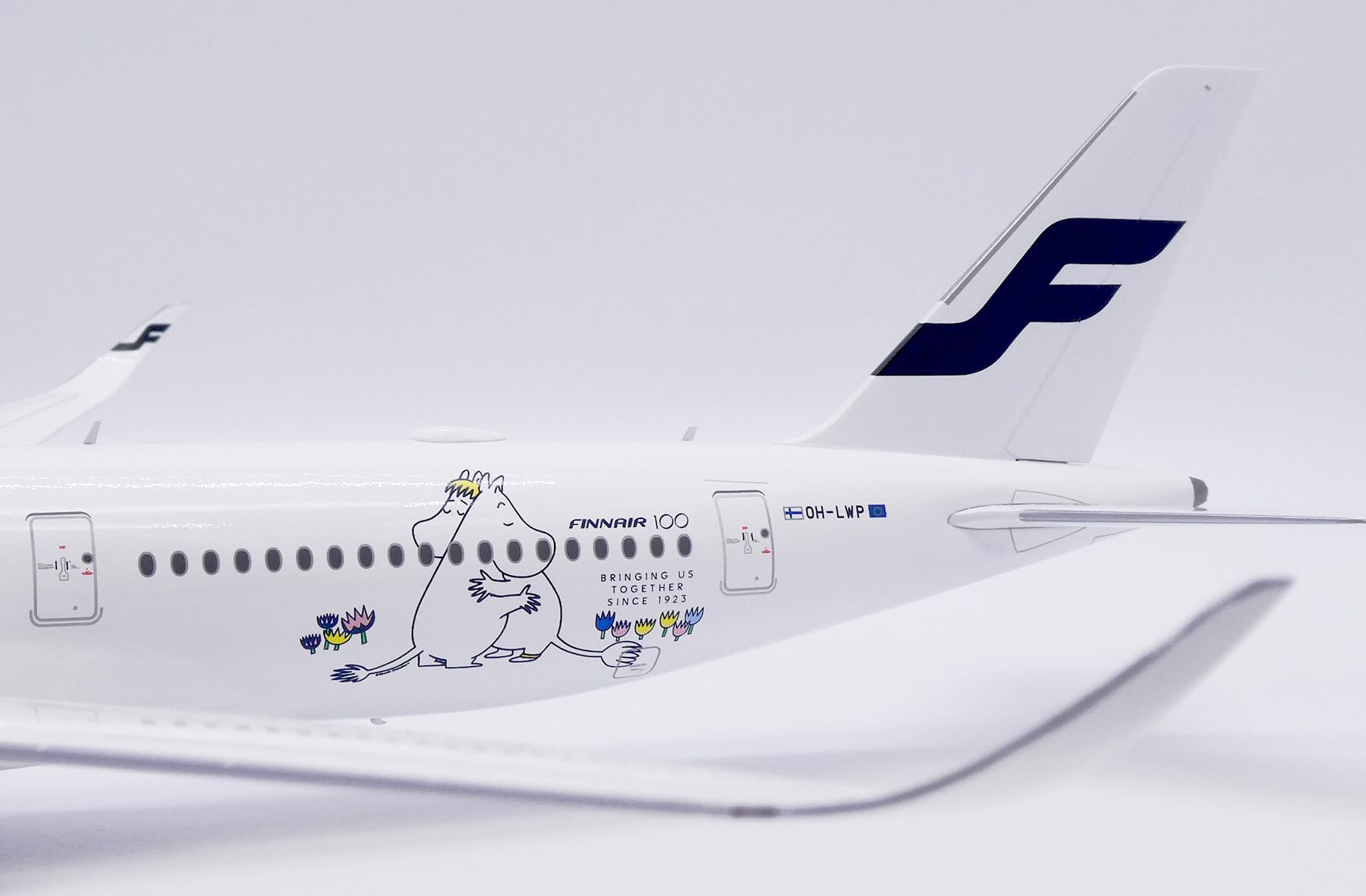Amazon | JC Wings 1:200 XX20379 Finnair フィンランド航空 Airbus