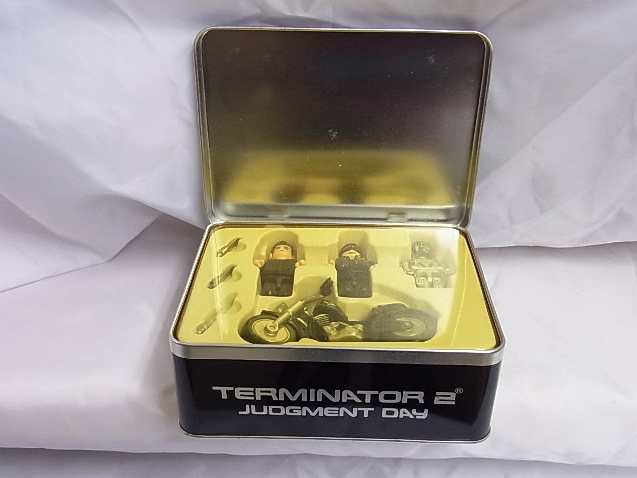 Amazon.co.jp: TERMINATOR2 JUDGMENT DAY T2 ターミネーター2キューブ