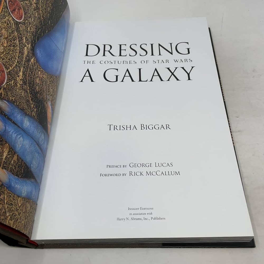 Amazon.com: Dressing a Galaxy: The Costumes of Star Wars