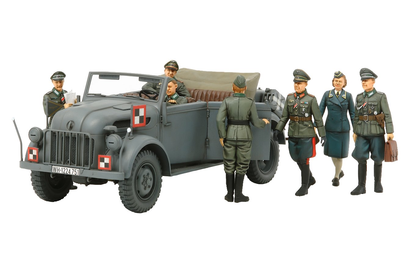 Amazon | タミヤ スケール限定シリーズ 1/35 ドイツ 大型指揮官車
