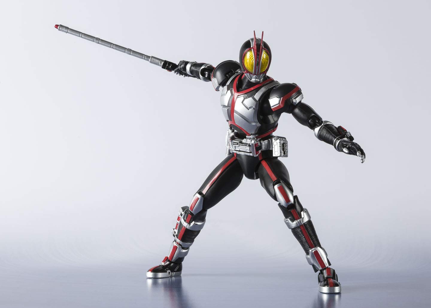 Amazon.co.jp: TAMASHII NATIONS S.H.フィギュアーツ 仮面ライダー