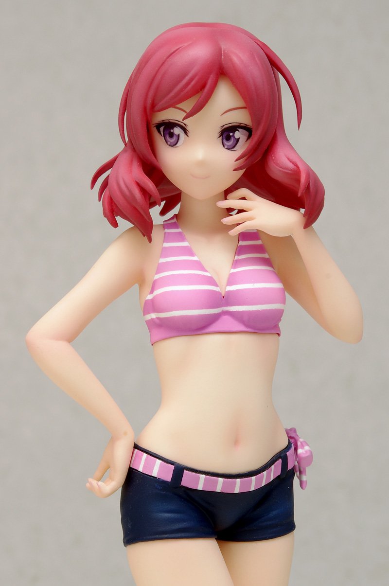 Amazon.co.jp: BEACH QUEENS ラブライブ! 西木野真姫 1/10スケール PVC