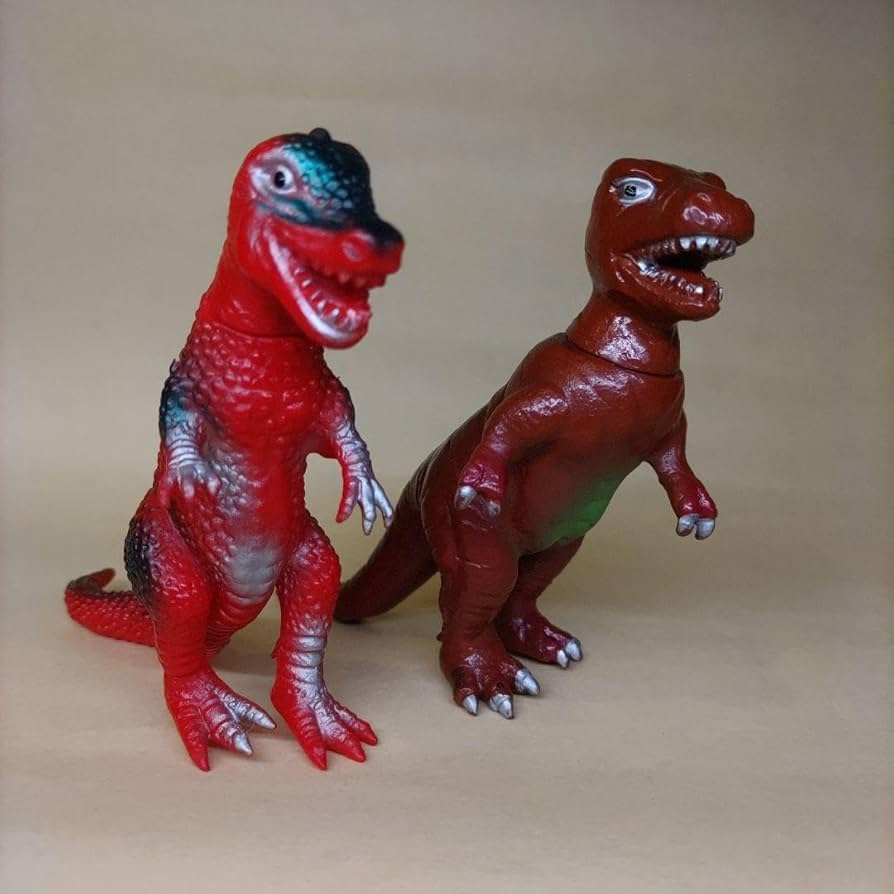 Amazon.co.jp: マルシントーイ 大恐竜 アロザウルス & 大恐竜