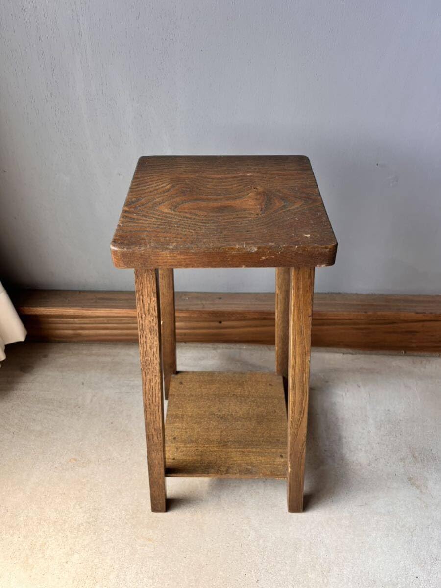 Amazon.co.jp: 花台アンティーク木製古道具台展示台古家具ディスプレイ