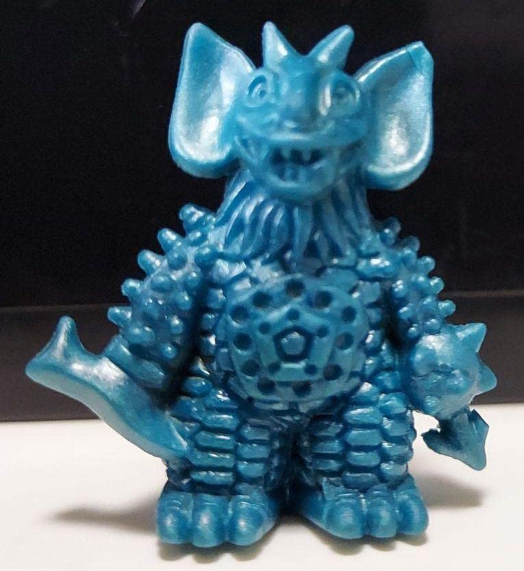 Amazon.co.jp: 怪獣消しゴム 第9弾. タイラント(絶版品で品薄で現在色