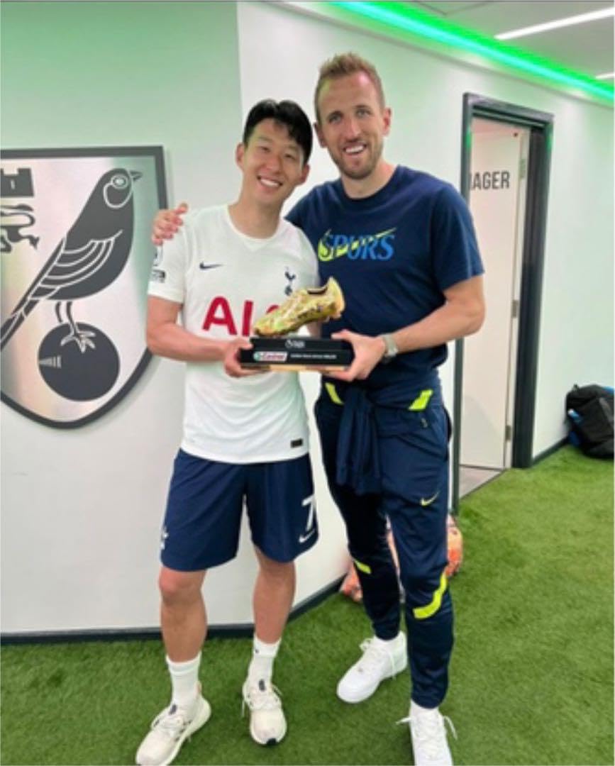 Amazon.co.jp: トッテナム ソンフンミン 直筆サインカード : おもちゃ