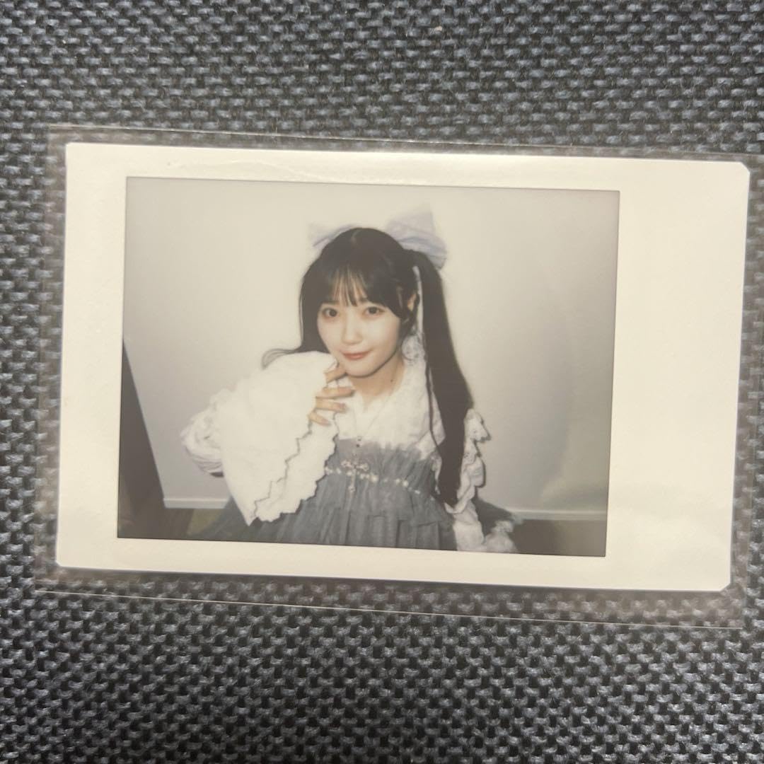 Amazon.co.jp: きゅーすと 川本笑瑠 オンライン特典会 チェキ : おもちゃ