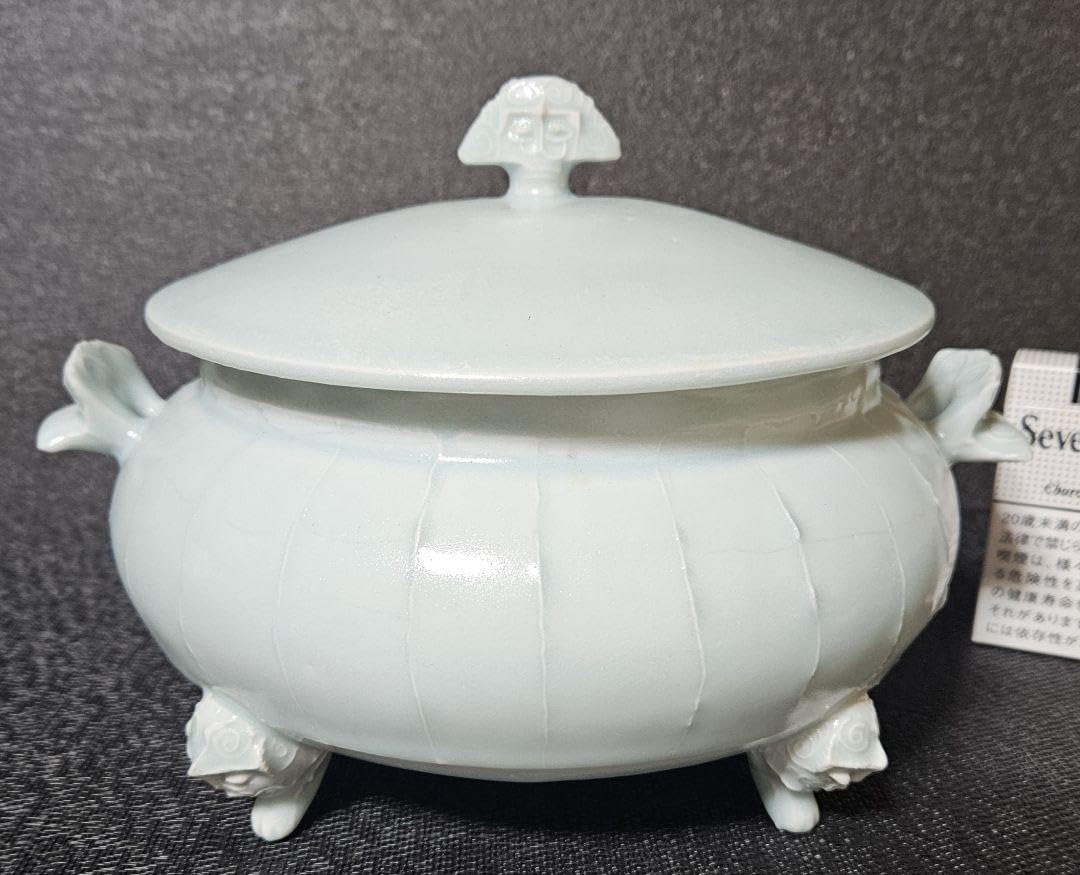 Amazon.co.jp: 京焼 清水焼 名工 吉川充 造 青白磁 有蓋獣足鉢 香器