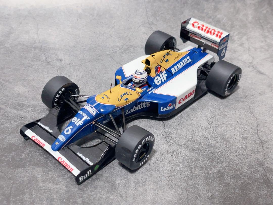 Amazon.co.jp: カスタム品 1／18 Quartzo ウィリアムズ ルノー FW14B
