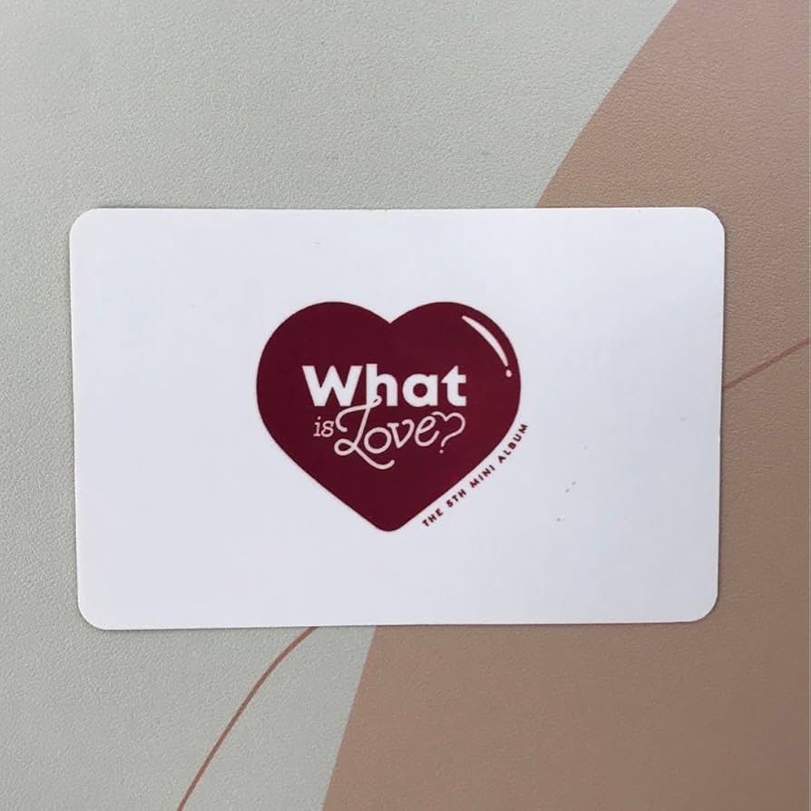 Amazon.co.jp: TWICE what is love ジヒョ サナ ナヨン モモ ミナ