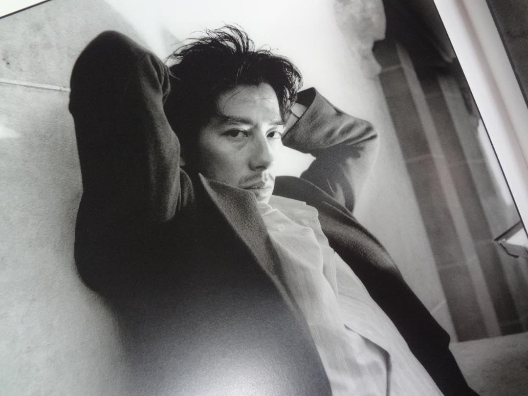 Amazon.co.jp: 真田広之 「L'homme」ロォム写真集英隆ハナブサリュウ