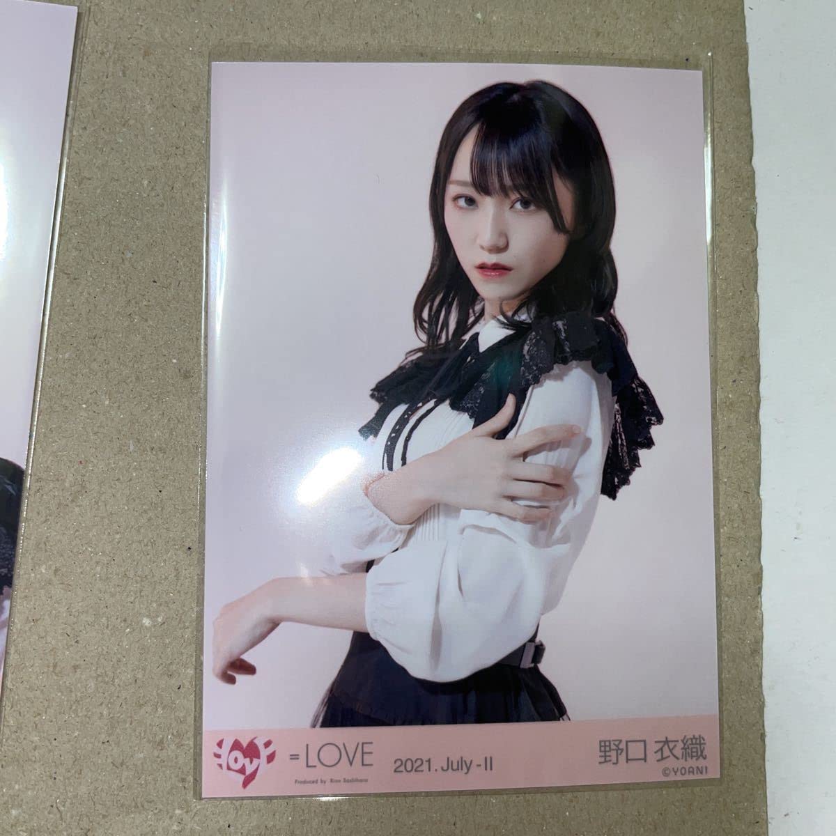 Amazon.co.jp: 野口衣織 セミコンプセット ＝LOVE 生写真 セノビー