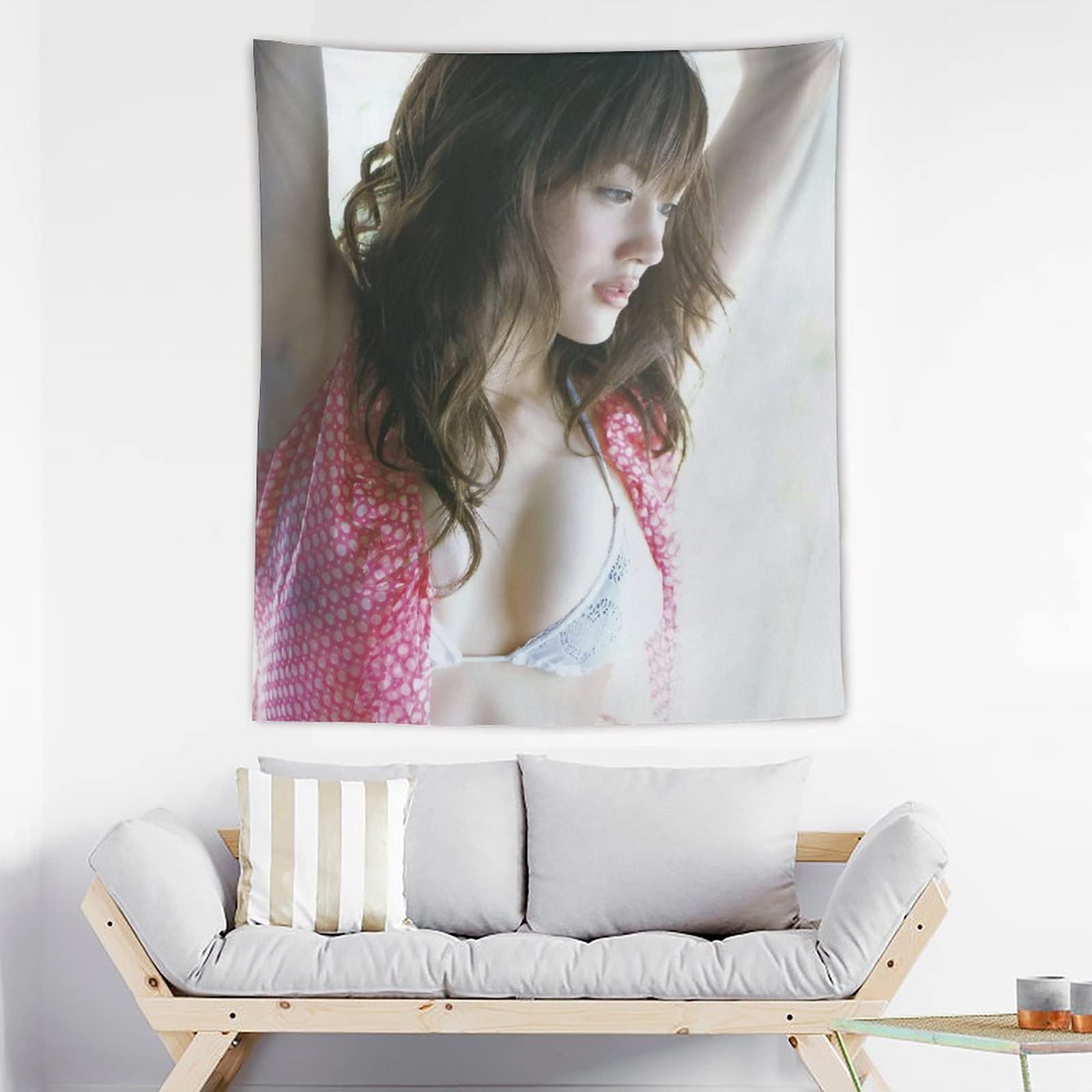 Amazon.co.jp: 綾瀬はるか 美しい少女のポスター グラビア含む水着画像