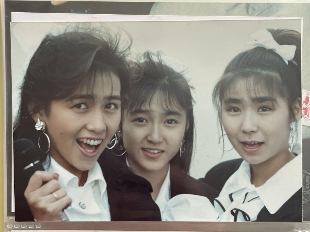 Amazon.co.jp: うしろ髪ひかれ隊 工藤静香、生稲晃子、斉藤満喜子 写真