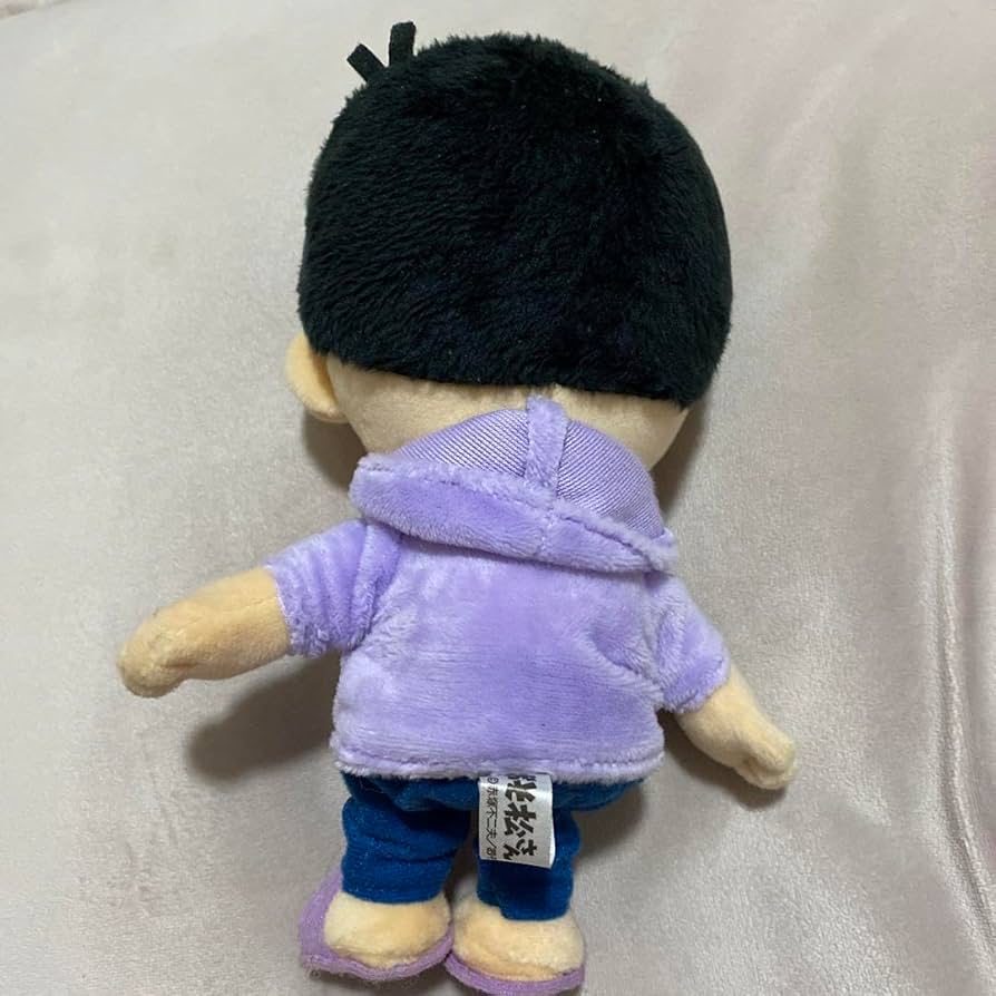 Amazon.co.jp: おそ松さん 一松 ぬいぐるみ : おもちゃ