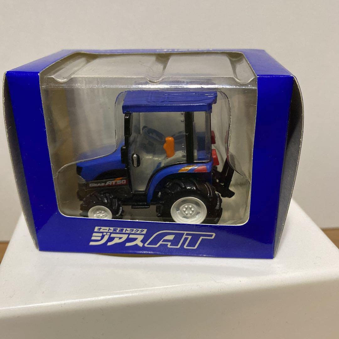 Amazon | ISEKI トラクター ミニカー 非売品 | ミニカー・ダイキャスト