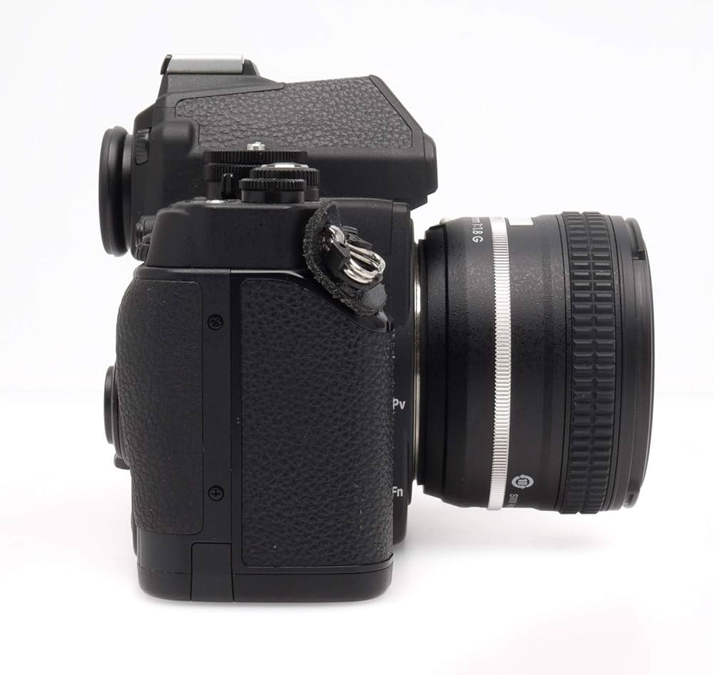 Amazon | Nikon デジタル一眼レフカメラ Df 50mm f/1.8G Special