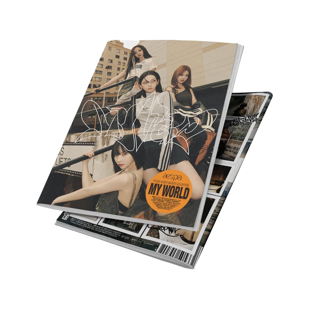 Amazon.co.jp: エスパ aespa - MY WORLD [Tabloid ver.] 3rdミニ